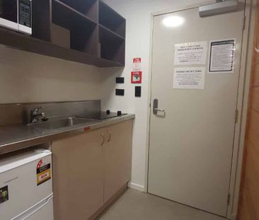 Studio Apartment for Rent at Martin Square – 316/12 Martin Square - Photo 2