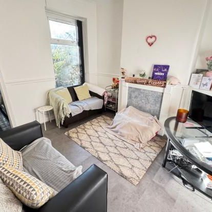 4 bedroom house to rent - Photo 1