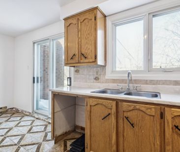 12063 Av. Longtin, H4K 2M6, H4K 2M6, Montréal - Photo 2