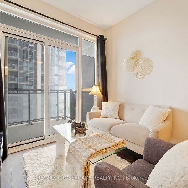 For Lease - 20 Meadowglen Place Unit# 1910, Toronto, Ontario - Photo 1