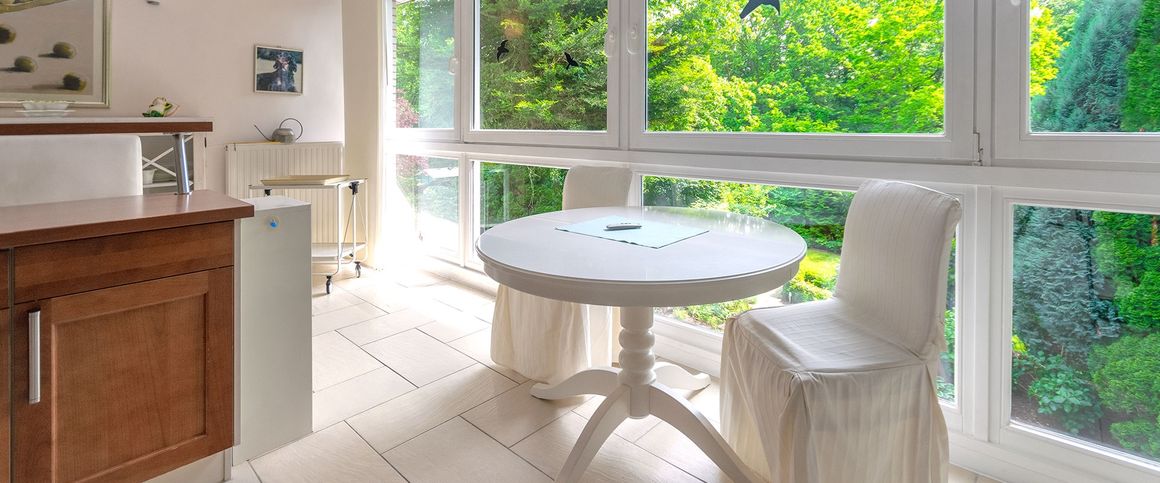 Bissendorf, gepflegte, hochwertige und großzügig geschnittene 3-ZKB-Wohnung. - Photo 1