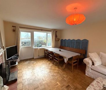 3 bedroom detached house to rent - Photo 2