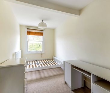 Cleveland Road, Chiswick, W4 flat to rent - Photo 5