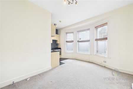 1 bedroom flat to rent - Photo 5