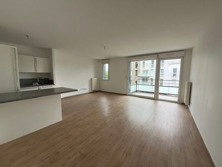 Location Appartement 3 pièces 69m² MARCQ EN BAROEUL 59700 - Photo 2