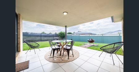 Executive Living - Available Early December - Photo 4