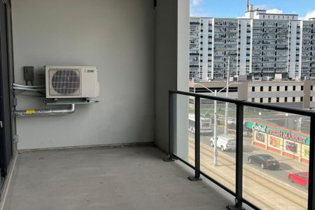 For Lease - 403 741 King Street, Kitchener, Ontario - Photo 3