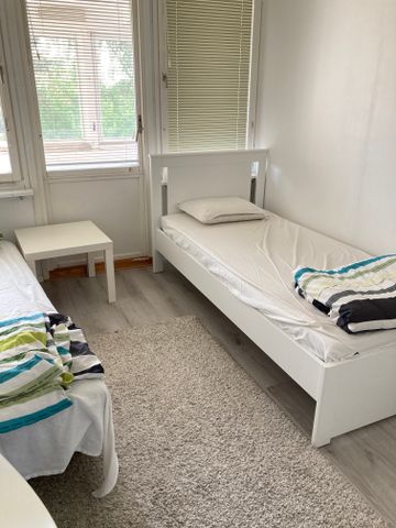 Hammarkroken, Angered - Photo 4