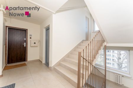 Przestronne, dwupokojowe mieszkanie 47m2 z osobną kuchnią ul. Fieldorfa-Nila 1B - Zdjęcie 3