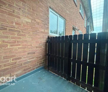 2 bedroom flat to rent - Photo 2
