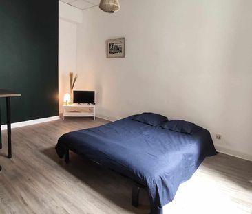 Location Appartement 1 pièce 24m² - Photo 2