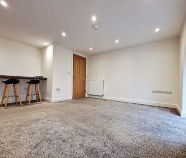 Alfmill, Darwen - Photo 5