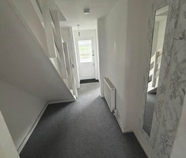 Pensford Drive, Eastbourne - Photo 2