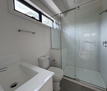 Location & Convenience - Photo 6