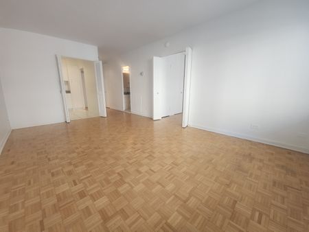 2300 Rue Saint Mathieu, #803 - Photo 3
