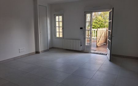 Appartement à louer 2 pièces • Trouville-sur-Mer - Photo 2