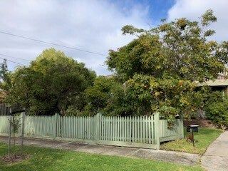 Cheltenham - Photo 1