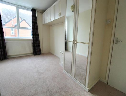 2 Bedroom Apartment Available Arranging tenancy - Photo 1