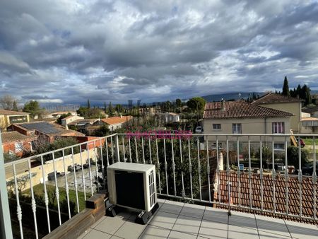 Appartement T2 avec garage et 1 place de stationnement - Photo 3