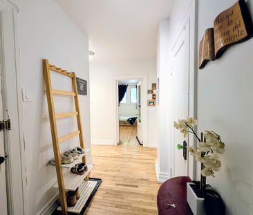 Because You Deserve To Live In Westmount - Photo 2