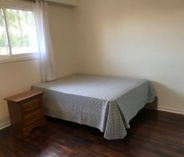 For Lease - 83 Purpledusk Trail, Toronto, Ontario - Photo 3