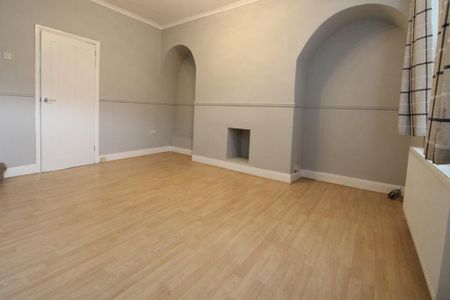 2 bedroom terraced house to rent - Photo 2