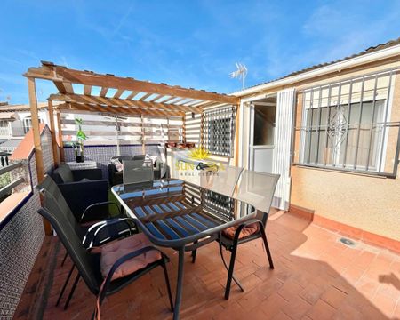 ONE-BEDROOM ATTIC APARTMENT - TORREVIEJA - Photo 4