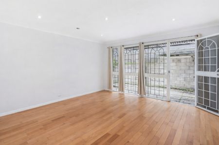 3 Bedroom Villa I Serene Setting I 10-min Drive to Beach - Photo 3