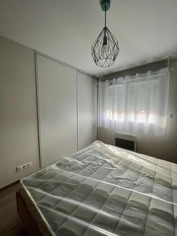 Location Appartement 2 pièces 46m² ALBI 81000 - Photo 4