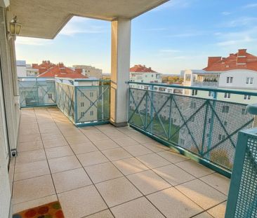 Mini-Penthouse-Appartement mit schöner Terrasse, Parkplatz und Fern... - Photo 5