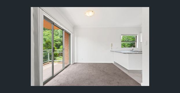 Exquisite 3-Bedroom Apartment in Coogee - Photo 1