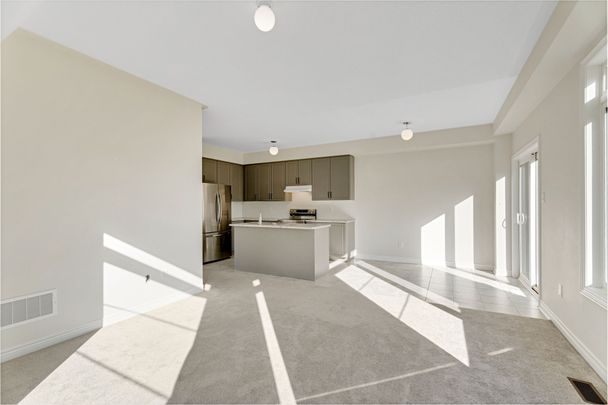 For Lease - 41 Bentgrass Drive, Welland, Ontario - Photo 1