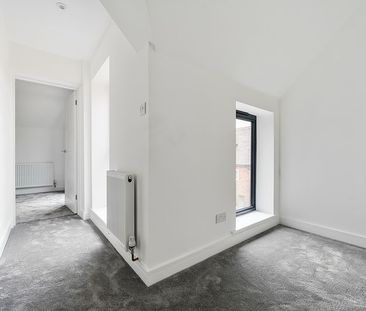 8A Junction Place, Haslemere, Surrey, GU27 - Photo 5