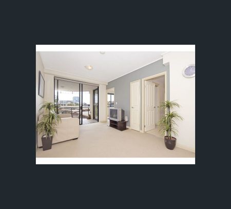A28/7 Land Street, Toowong, Qld 4066 - Photo 3