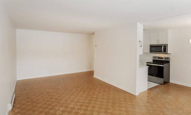 30 Alexander Ave, Pinawa – 2 Bedroom, Pinawa, MB - Photo 1