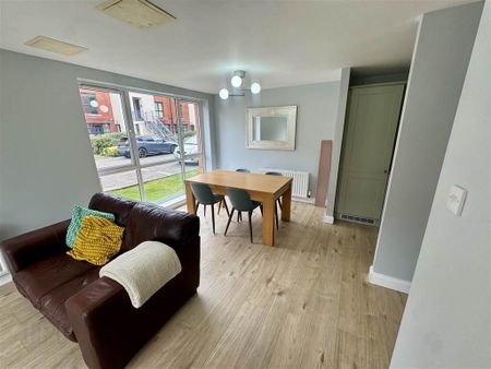 Apt 3 Firmount Building, 73 Old Bakers Court, Belfast, BT6 8QZ - Photo 2