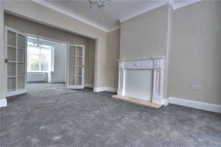 3 bedroom semi-detached house to rent - Photo 4
