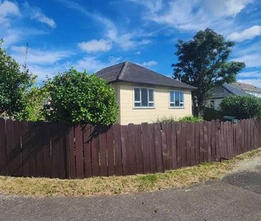 Fresh Paint, Great Location - Photo 2