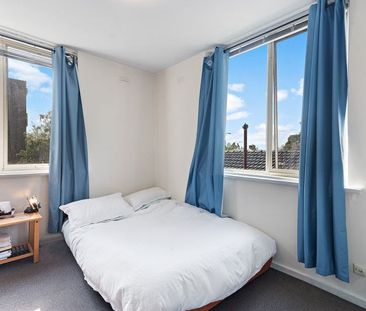 City views from your balcony! - Photo 2