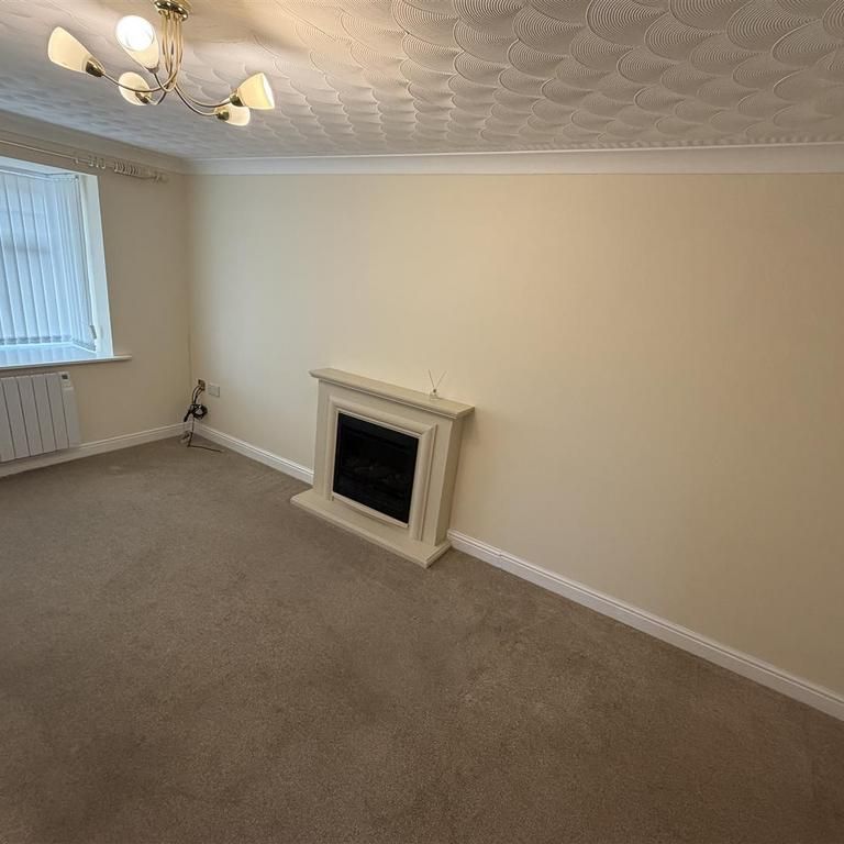 2 bedroom bungalow to rent - Photo 1