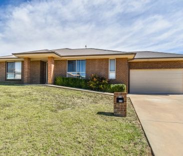 Fabulous Low Maintenance Home - Photo 2