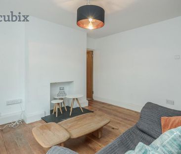 2 bedroom ground floor flat to rent - Photo 1