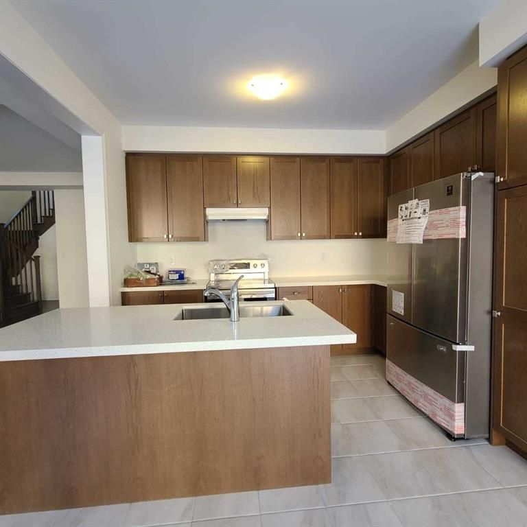 For Lease - 1125 Enchanted Crescent, Pickering, Ontario - Photo 1