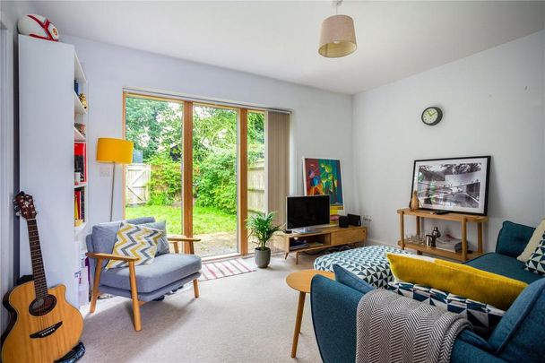 2 bedroom terraced house to rent - Photo 1
