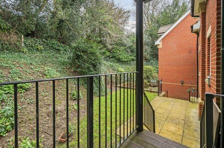 2 bedroom flat to rent - Photo 4