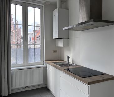 Volledig gerenoveerd hoekappartement in hartje Antwerpen - Photo 6