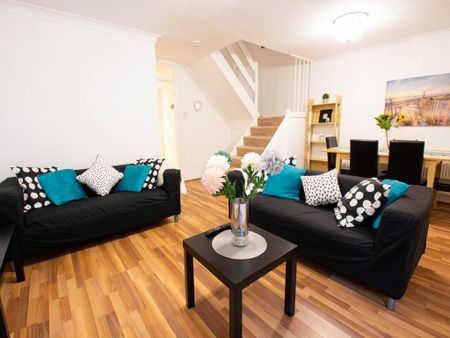 5 bedroom house to rent - Photo 3