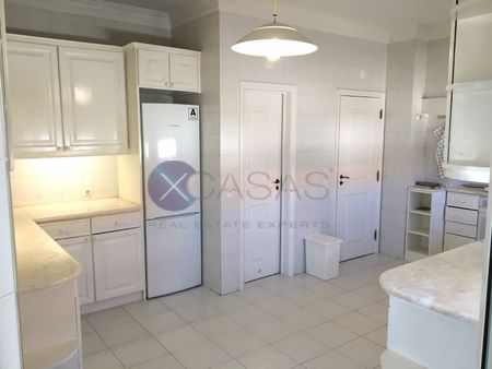 Apartamento T3 em Lisboa - Photo 2