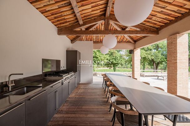 Bastide à louer sur un domaine viticole dans le Var, au coeur de la Provence Verte - Photo 1