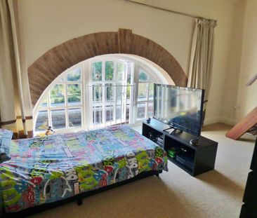 3 bedroom semi-detached house to rent - Photo 3